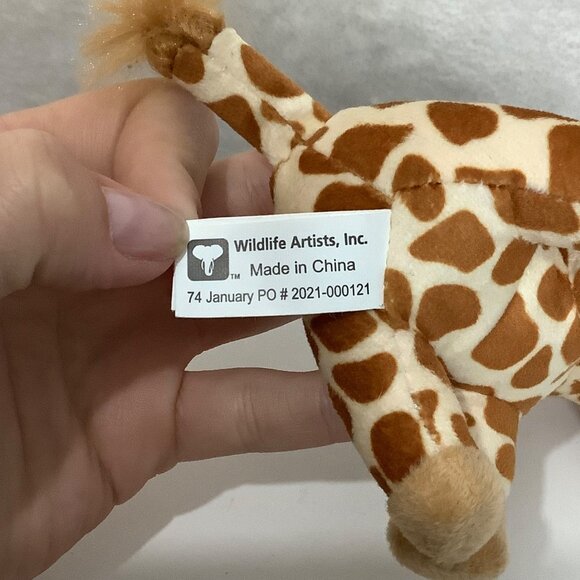 Wildlife Artists Plush Giraffe Keychain 6 Inch Stuffed Animal Backpack - Picture 3 of 8
